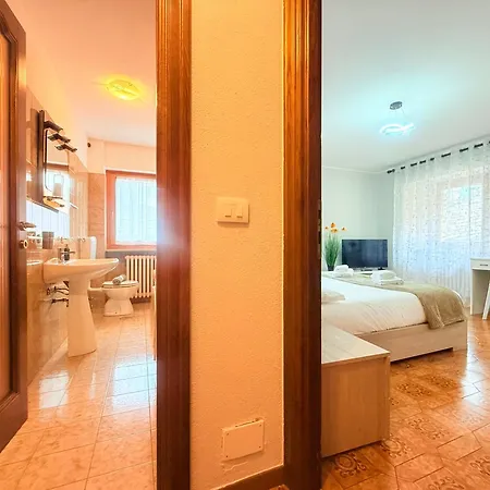 Casa Di Mary Apartment *